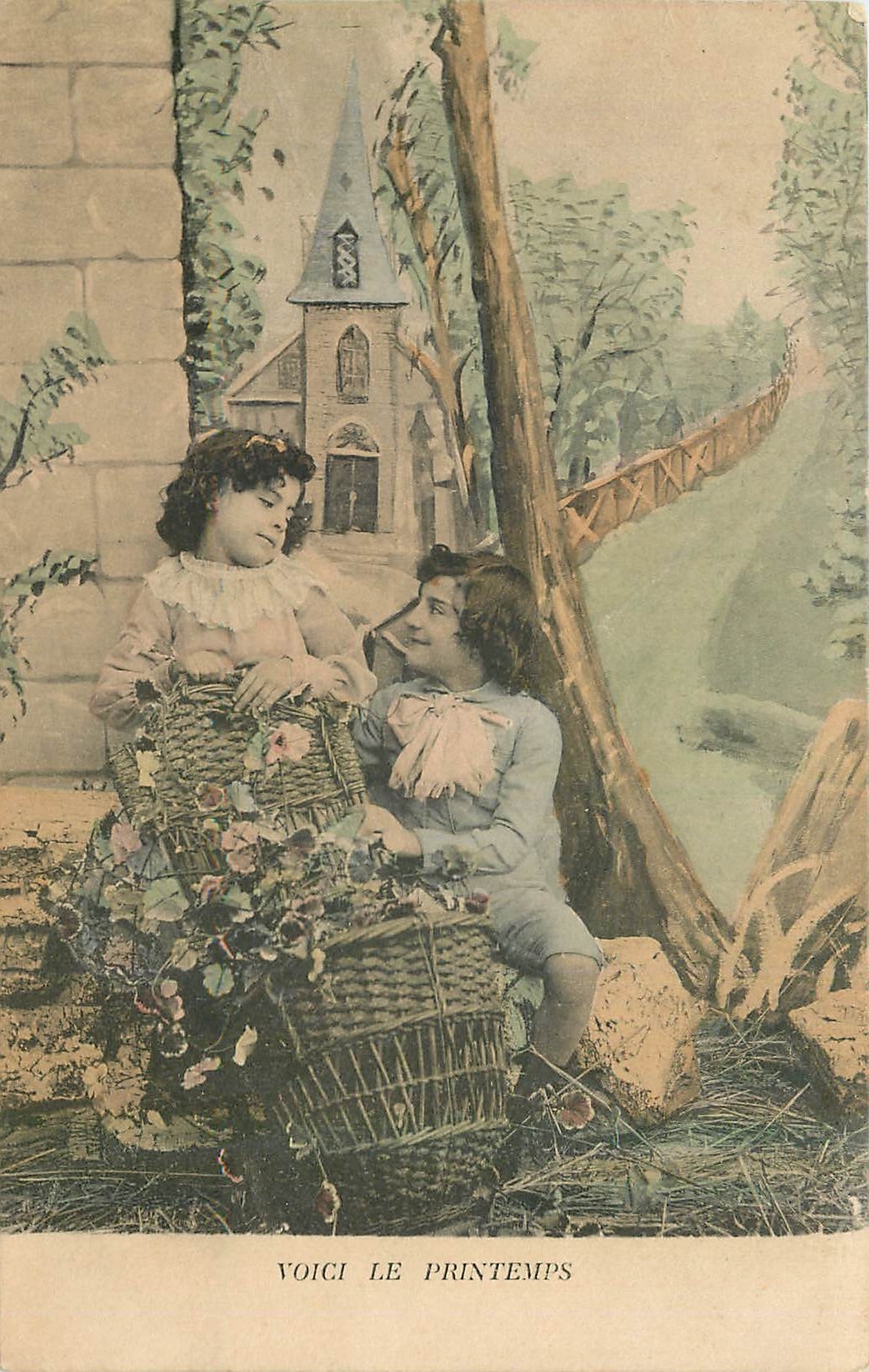 CPA Voici le Printemps Enfants