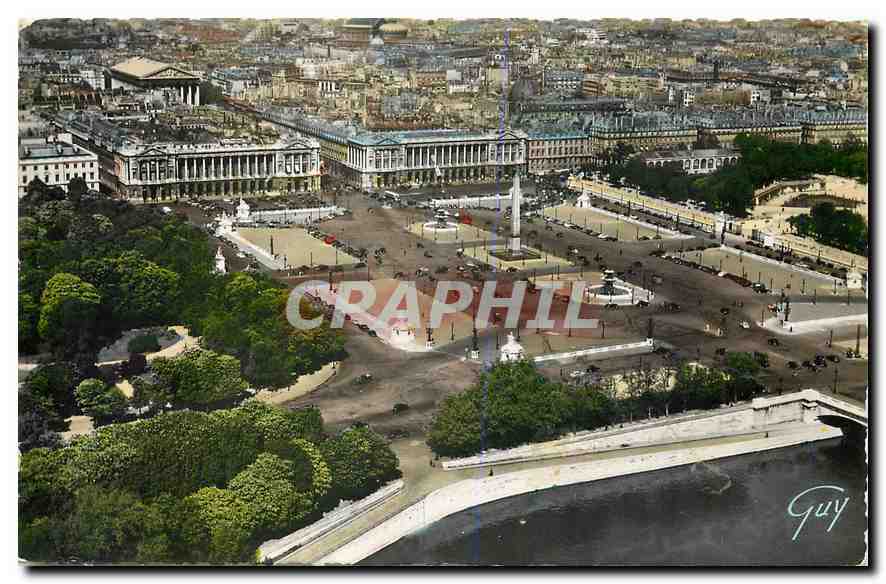 CPA Paris La place de la Concorde avec l'obelisque 