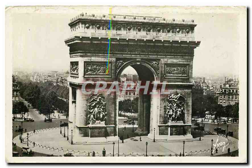 CPA Paris L'Arc de Triomphe de l'Etoile 