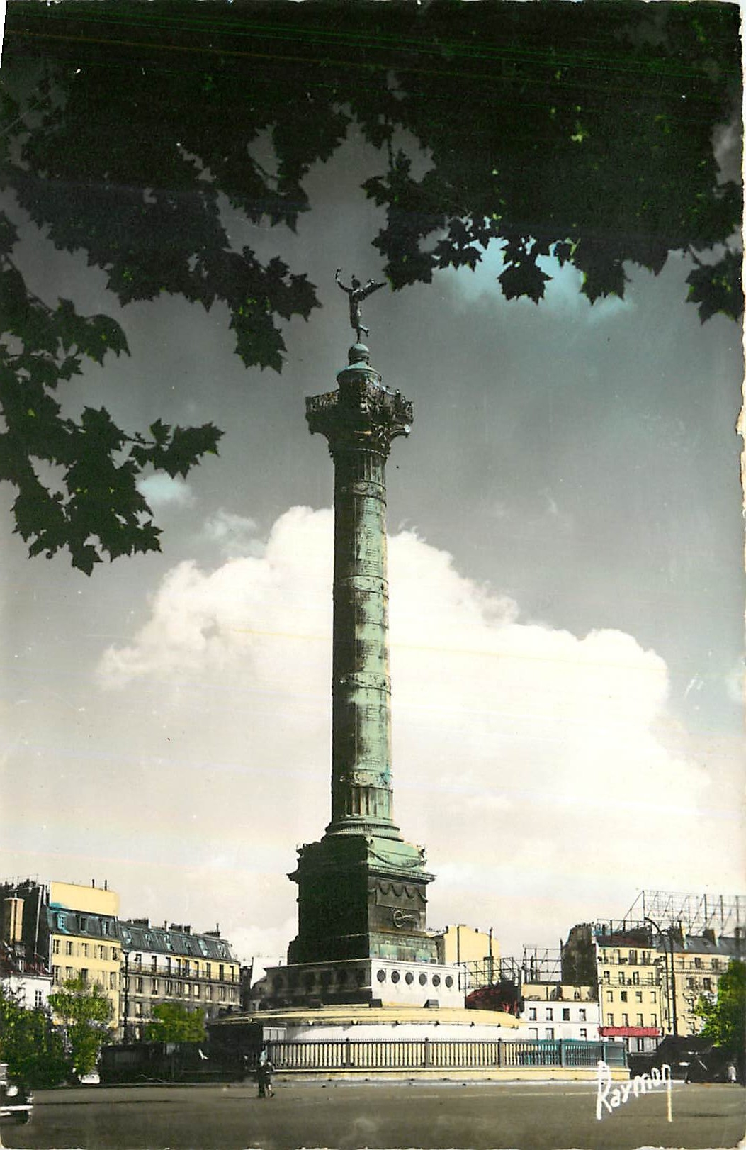 CPA Images de Paris La Colonne de Juillet Place de la Bastille 