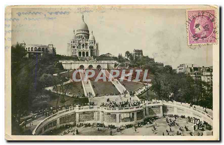 CPA Paris Basilique du Sacre coeur et l'escalier monumental 
