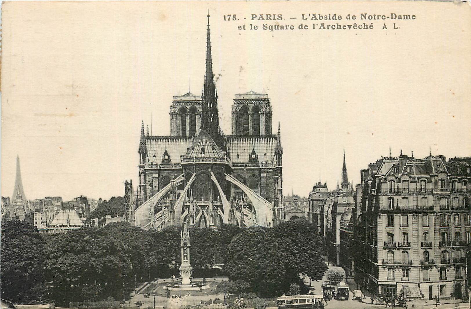 CPA Paris l'Abside de Notre Dame et le Square de l'Archeveche 