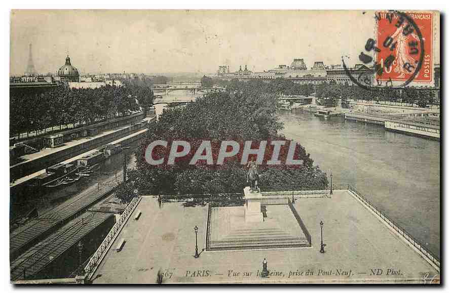 CPA Paris Vue sur la Seine prise du Pont Neuf Tour Eiffel