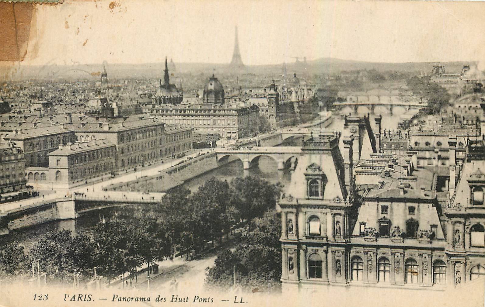 CPA Paris Panorama des Huit Ponts 
