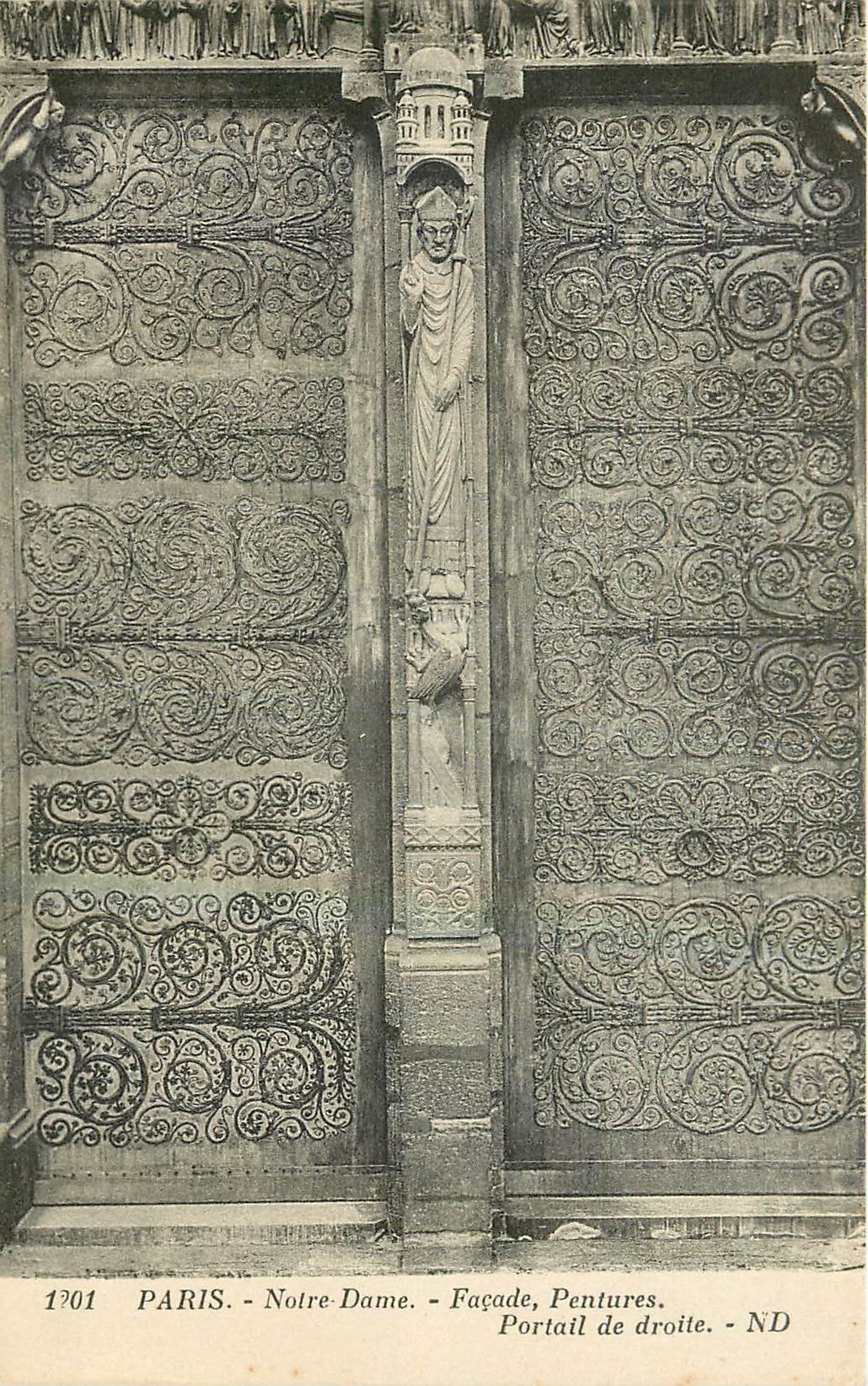 CPA Paris Notre Dame Facade Pentures Portail de Droite 
