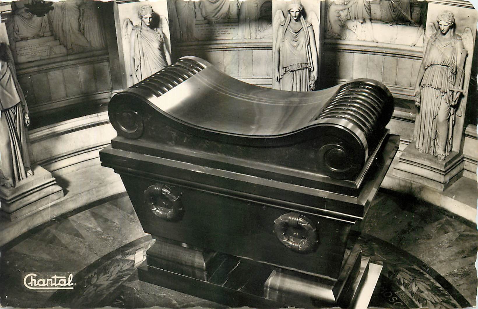 CPA Paris Tombeau de Napoleon I aux Invalides 