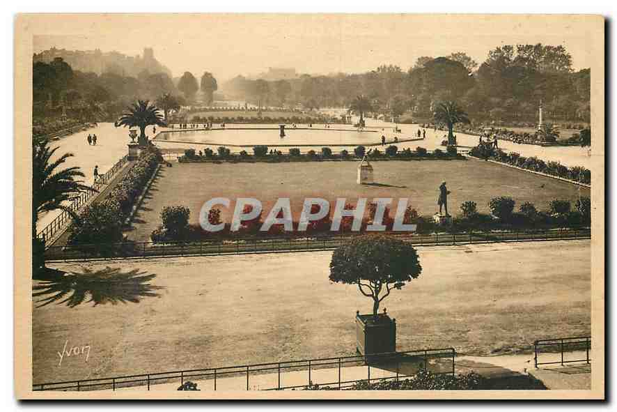 CPA Les Jardins du luxembourg vue de la Bibliotheque du Seine 