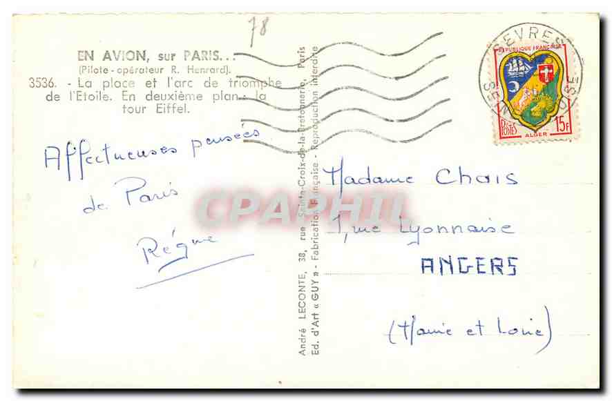 CPA En Avion sur Paris La place et l'arc de triomphe de l'Etoile En Deuxieme plan la tour Eiffel  — Verso