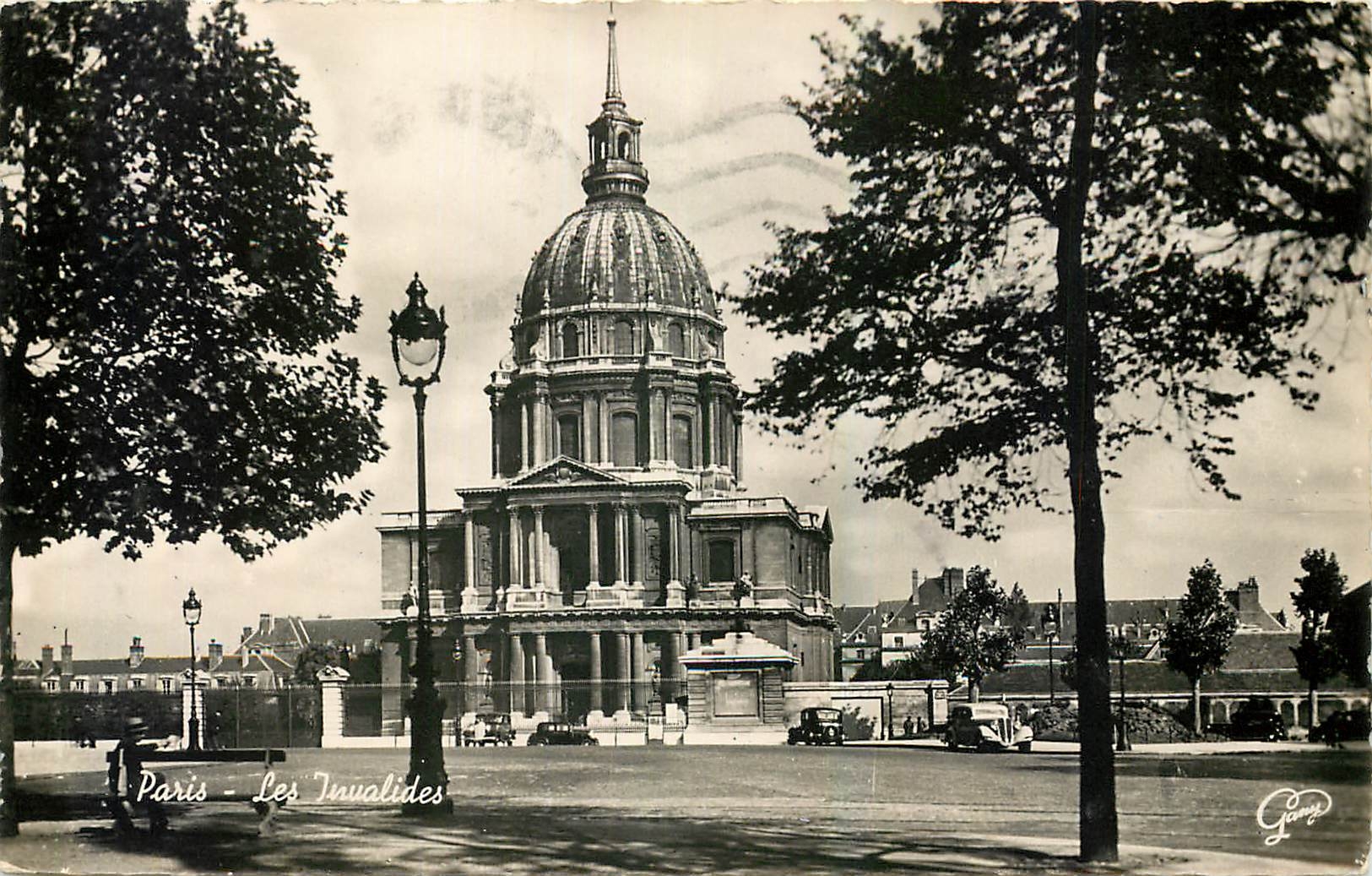 CPA Paris Les Invalides 