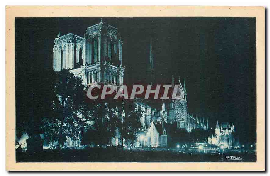 CPA Paris la Nuit Illumination de Notre Dame 