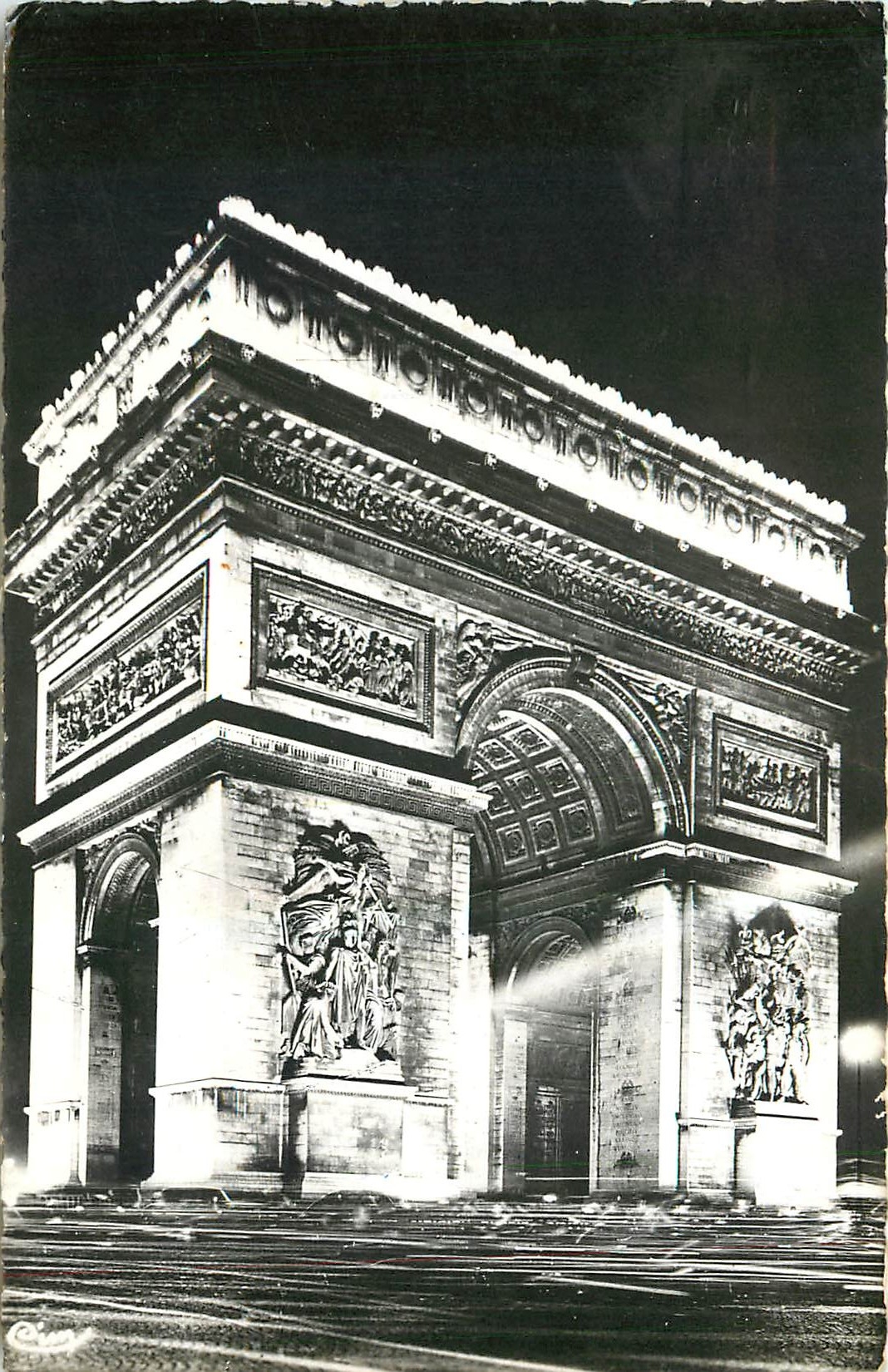 CPA Paris la Nuit Arc de Triomphe de l'Etoile 