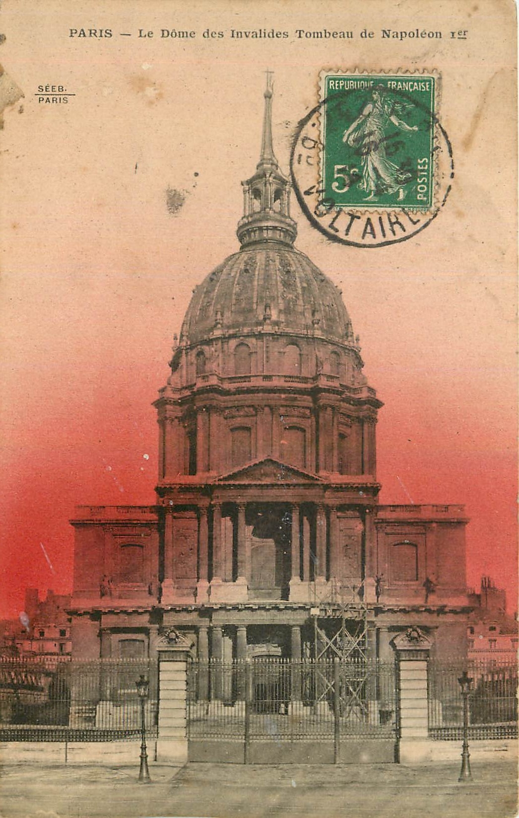 CPA Paris Le Dome des Invalides Tombeau de Napoleon I 