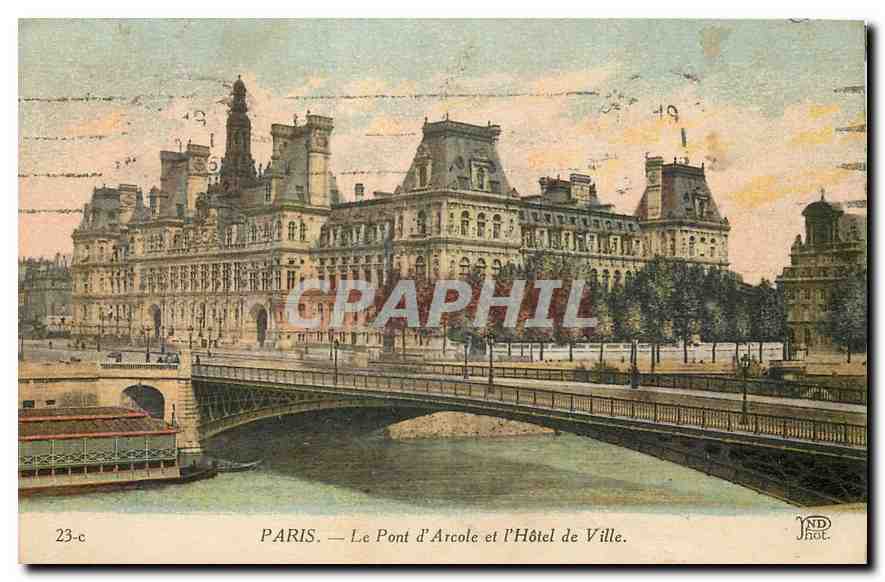 CPA Paris Le Pont d'Arcole et l'Hotel de Ville 