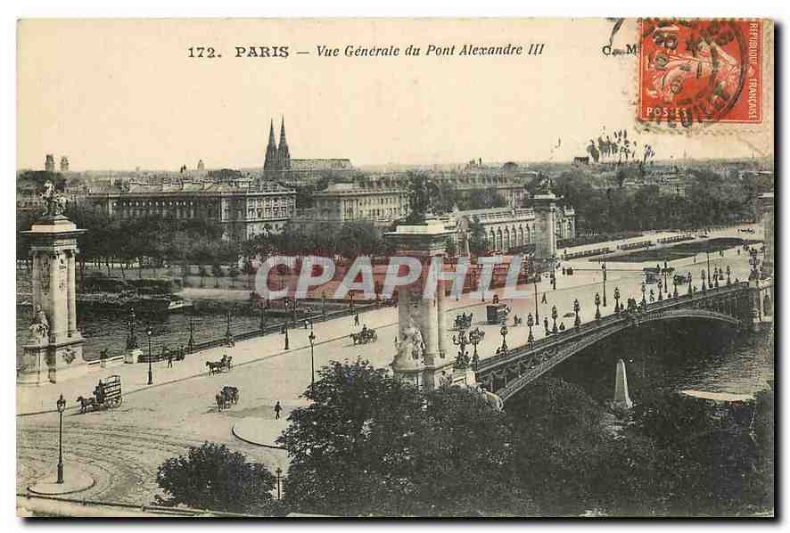CPA Paris Vue generale du Pont Alexandre III 