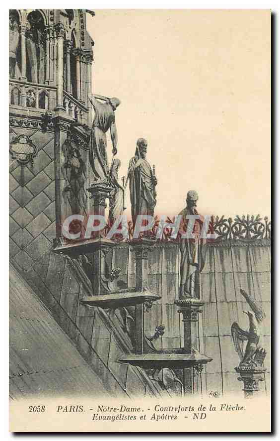 CPA Paris Notre Dame Contreforts de la Fleche Evangelistes et apotres