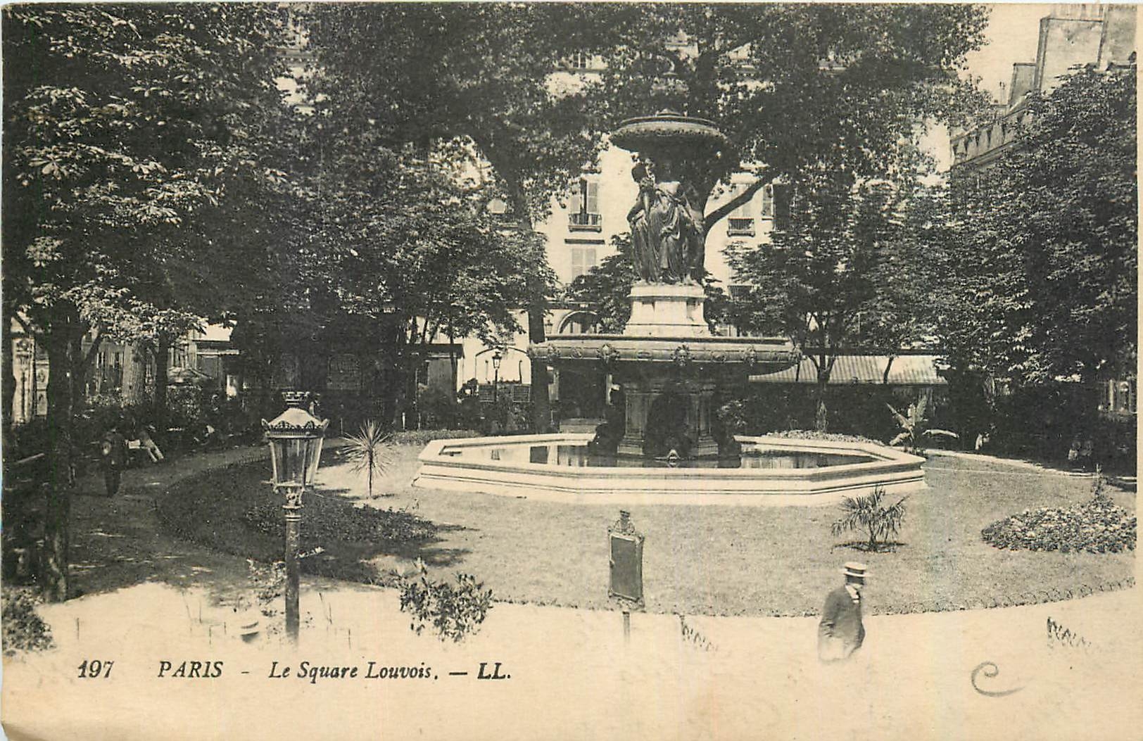 CPA Paris Le Square Louvois 
