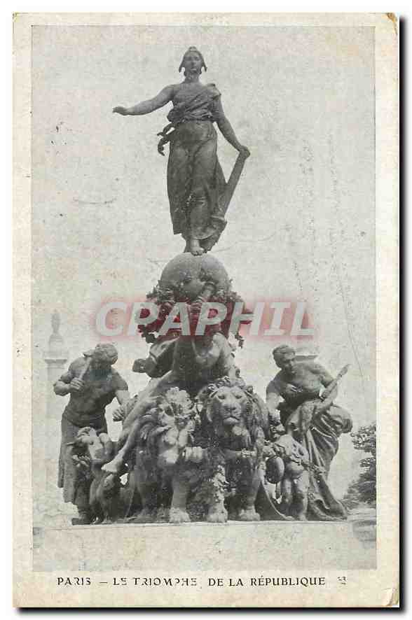CPA Paris Le Triomphe de la Republique Lion