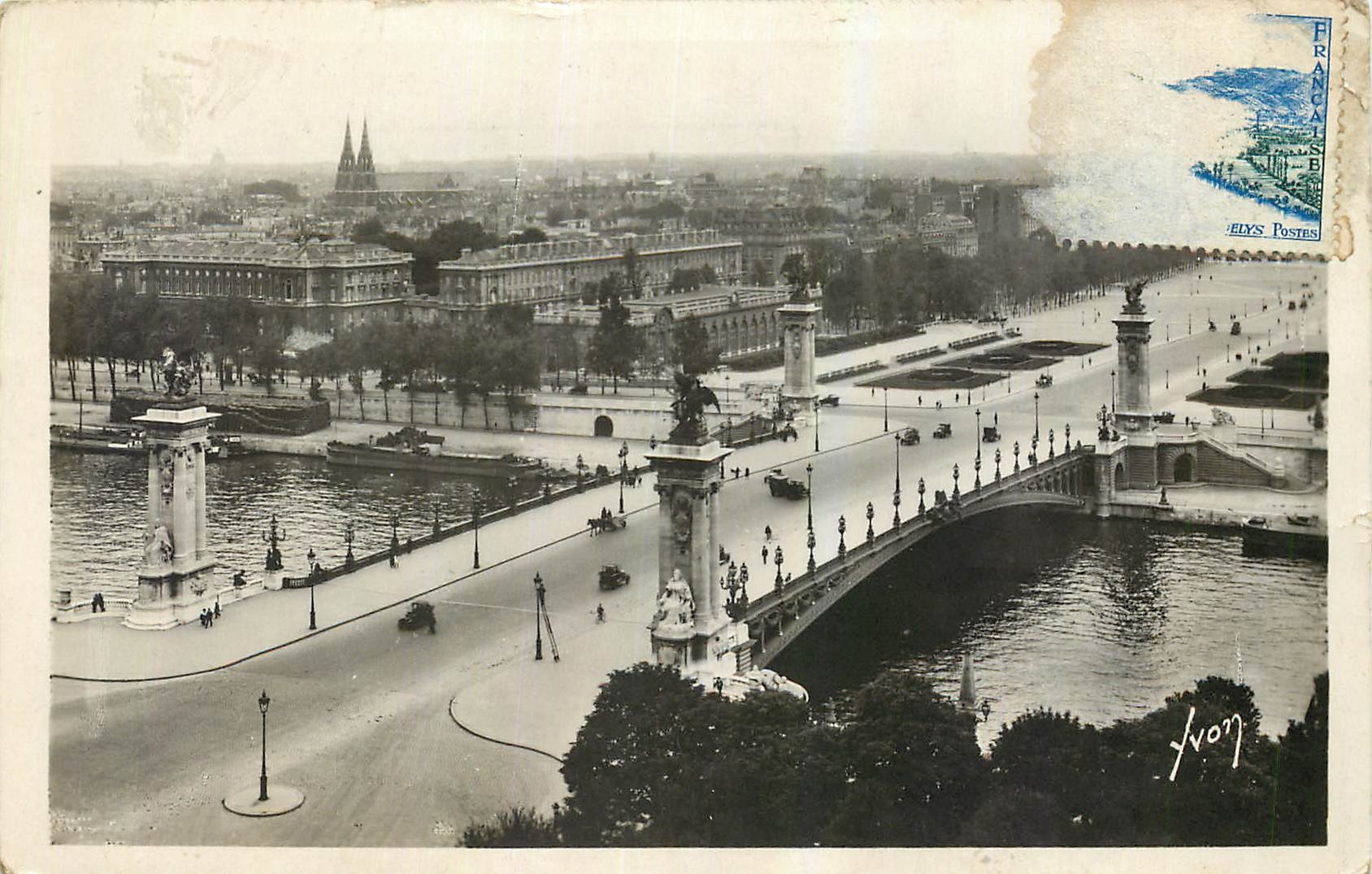 CPA Paris en flanant Pont Alexandre III et Esplanade des Invalides 