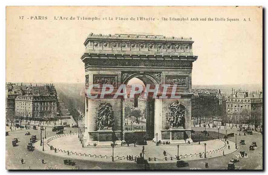 CPA Paris L'Arc de Triomphe et la Place de l'Etoile 