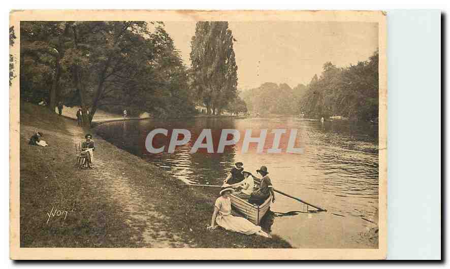 CPA Paris en flanant Le Lac du Bois de Boulogne 