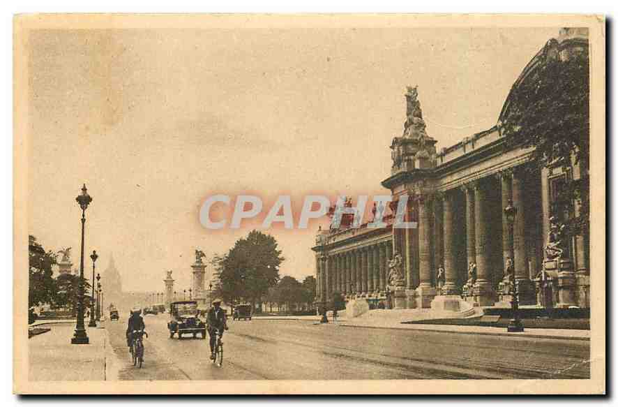 CPA Paris Le Grand palais et Perspective sur les Invalides 