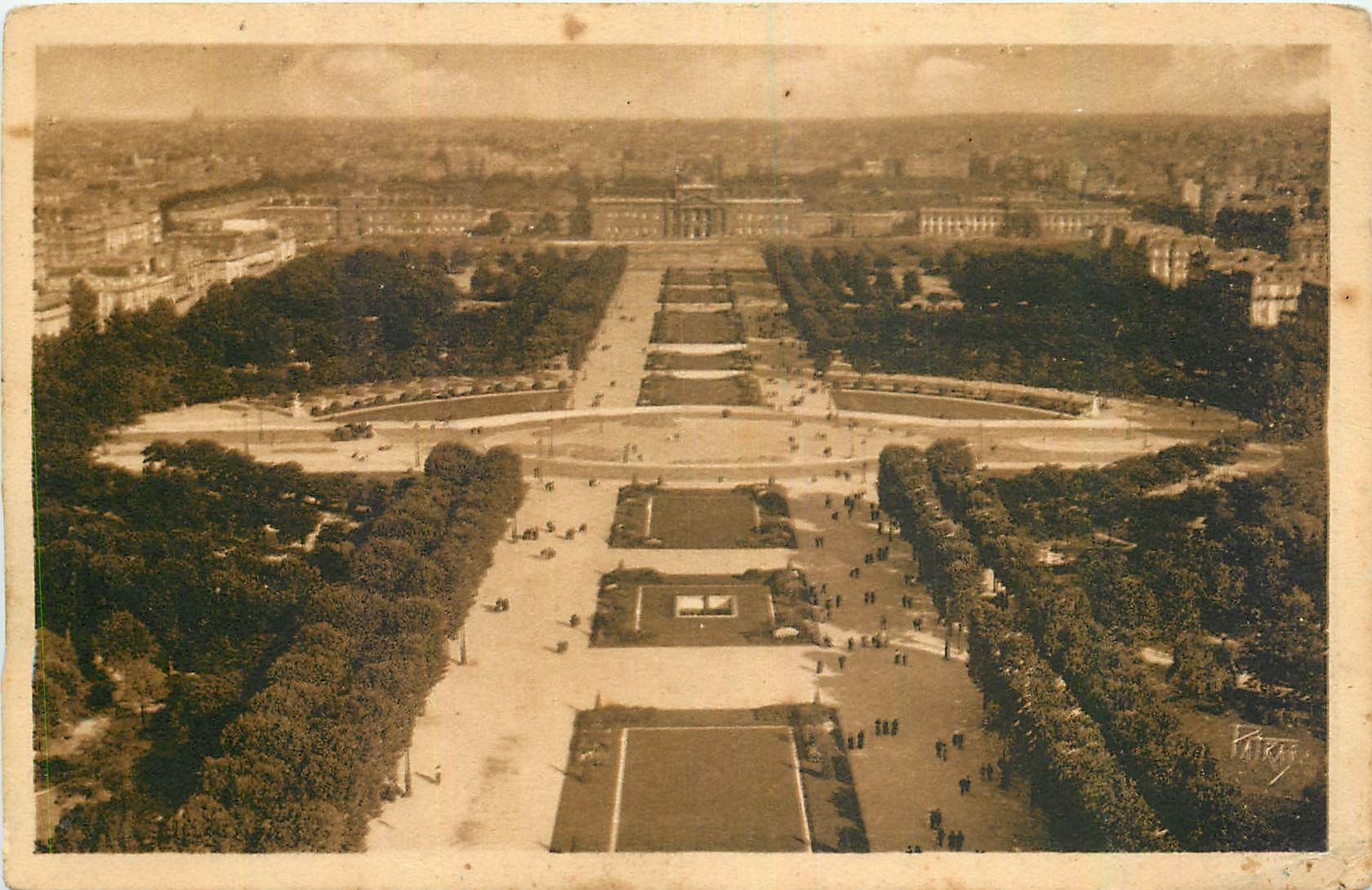 CPA Les Jolis Coins de Paris Jardins du Champs de Mars et Ecole Militaire 