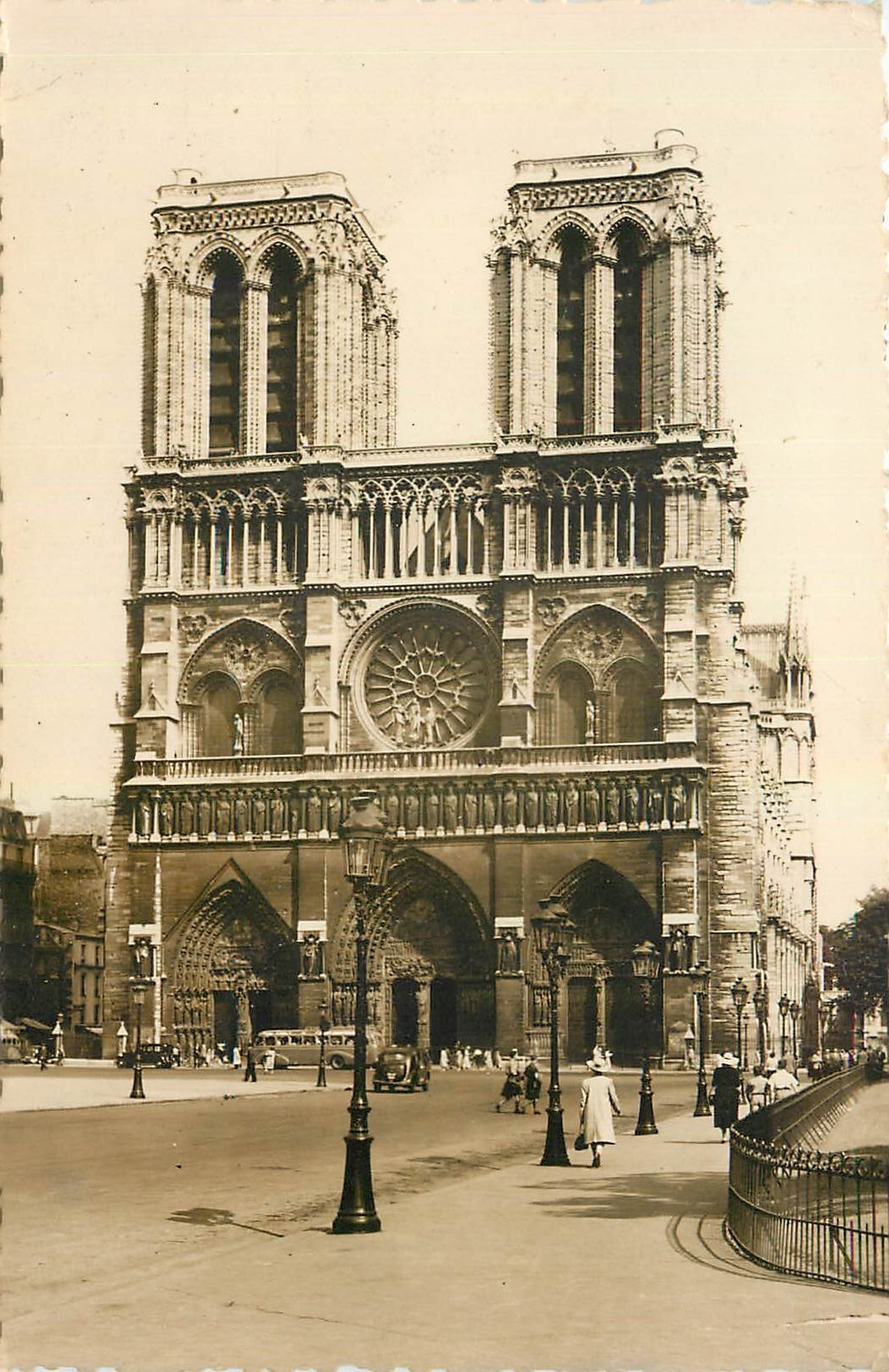 CPA Paris Notre Dame 