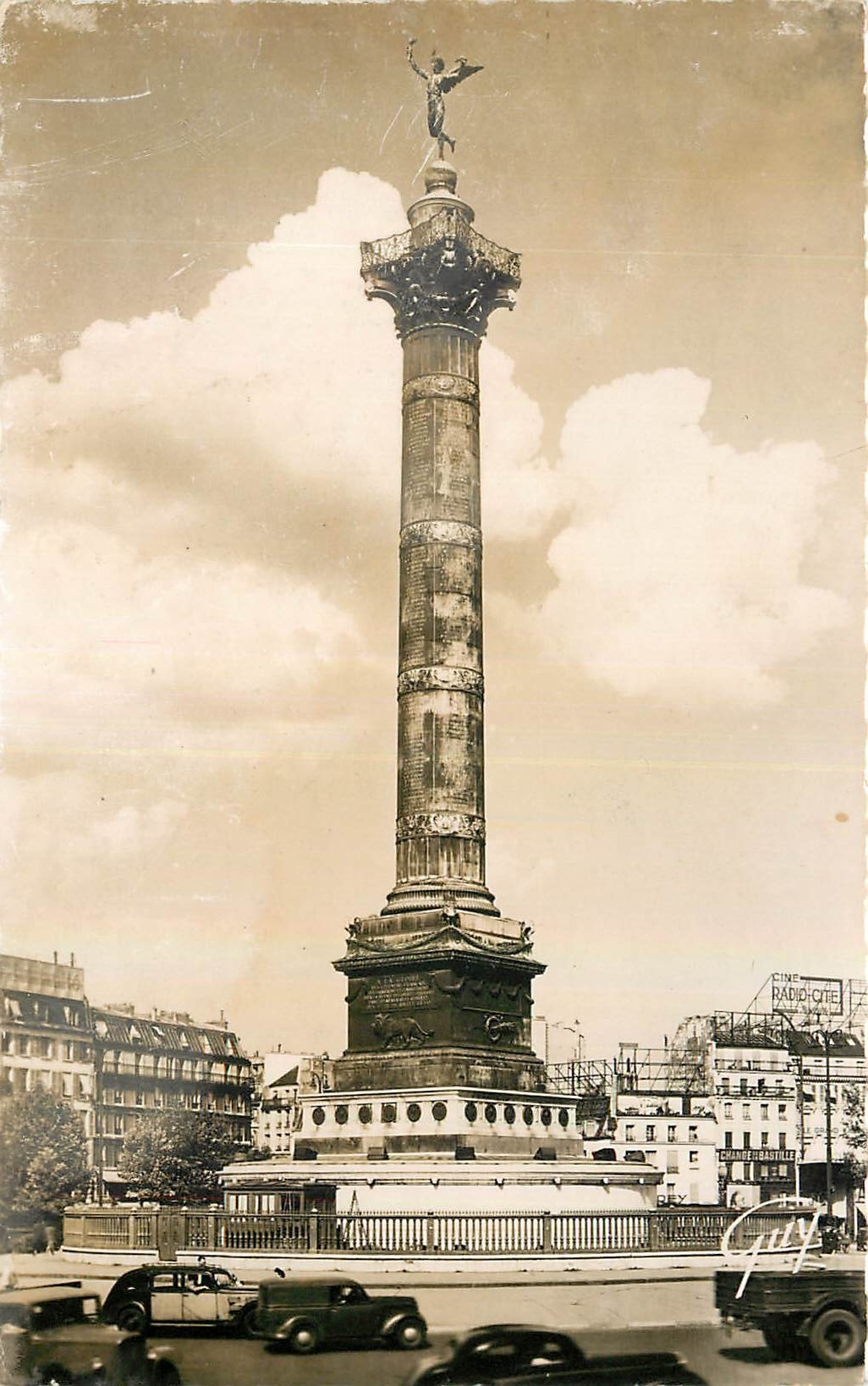 CPA Place de la Bastille et colonne de Juillet 