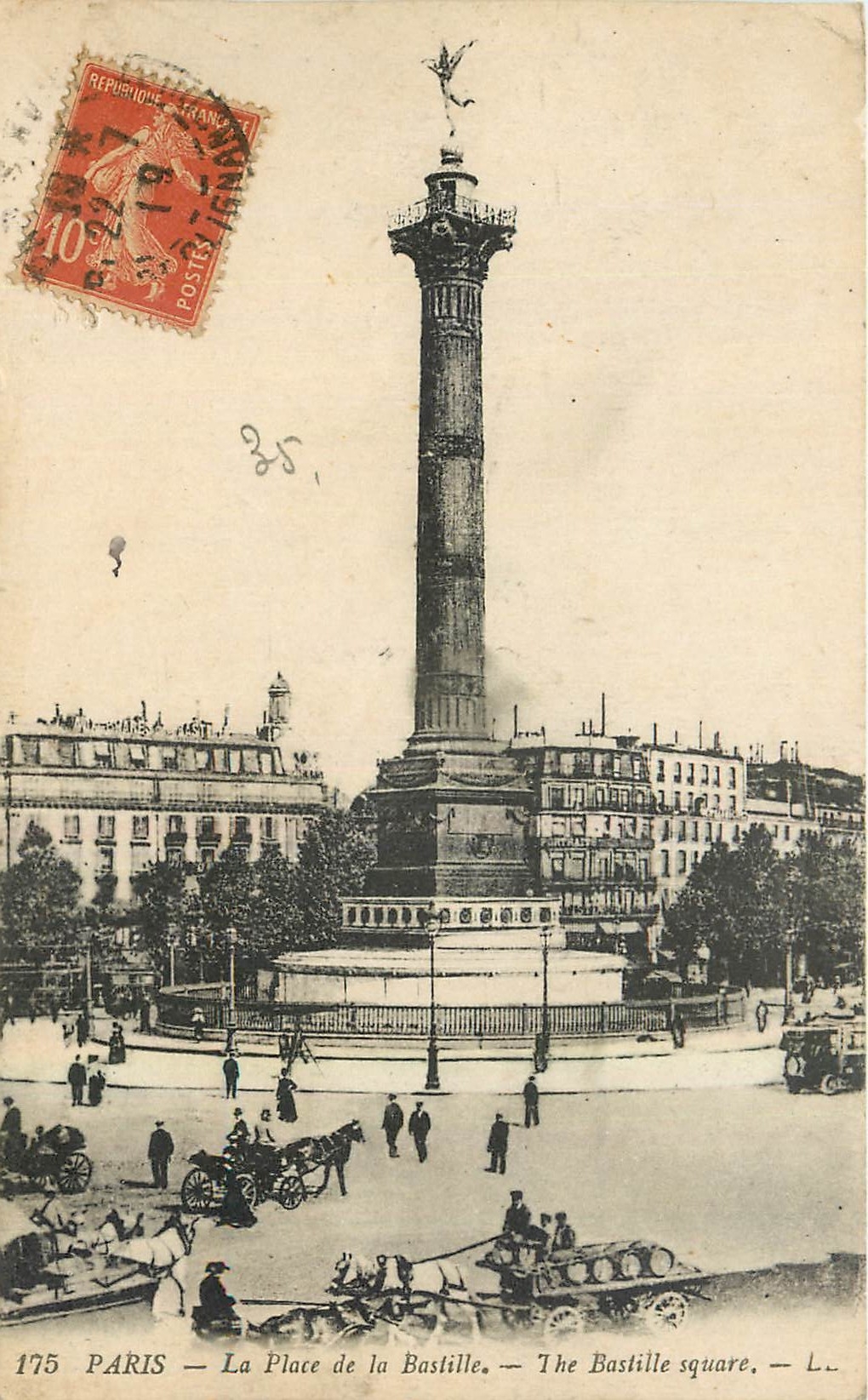 CPA Paris La Place de la Bastille 