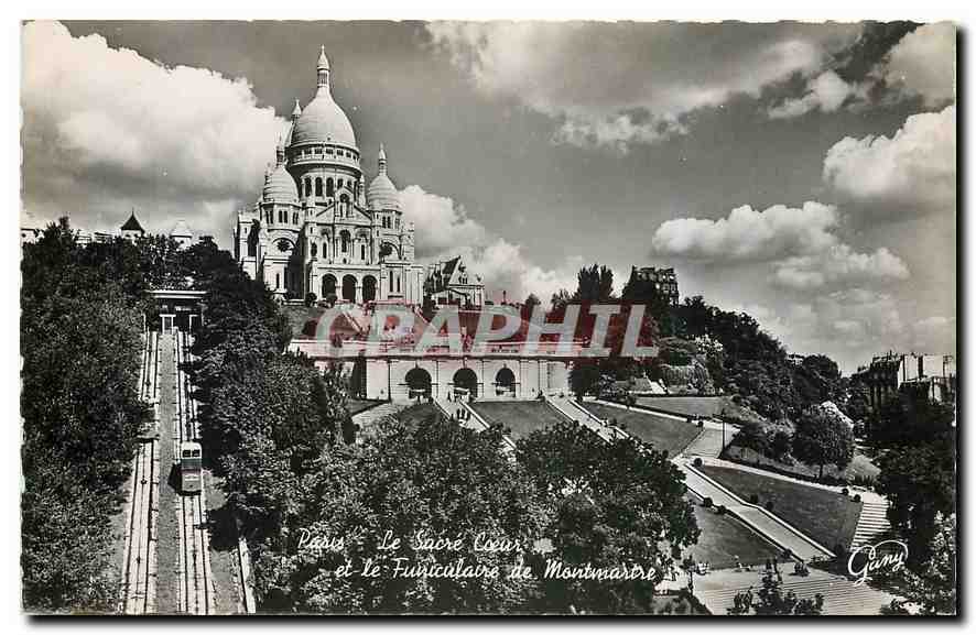 CPA Paris The Sacred Heart Basilic and the Cable Railway of Montmartre 