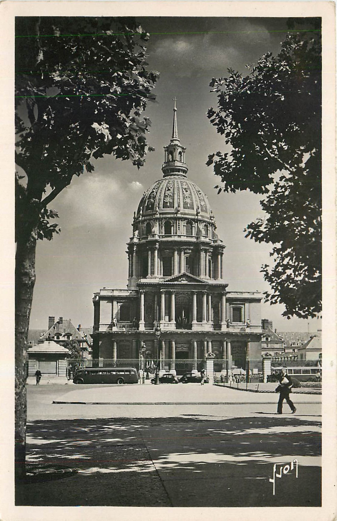 CPA Paris Eglise Saint Louis des Invalides 