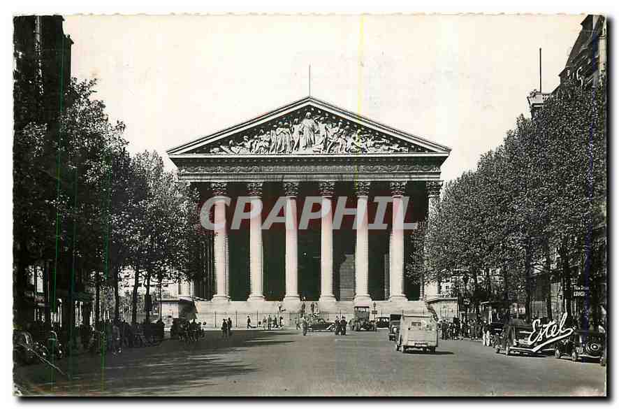 CPA Paris La Rue Royale et l'Eglise de la Madeleine 