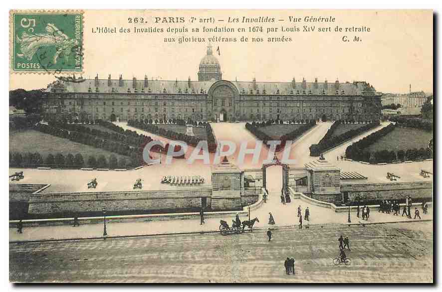 CPA Paris Les Invalides Vue generale l'Hotel des Invalides 