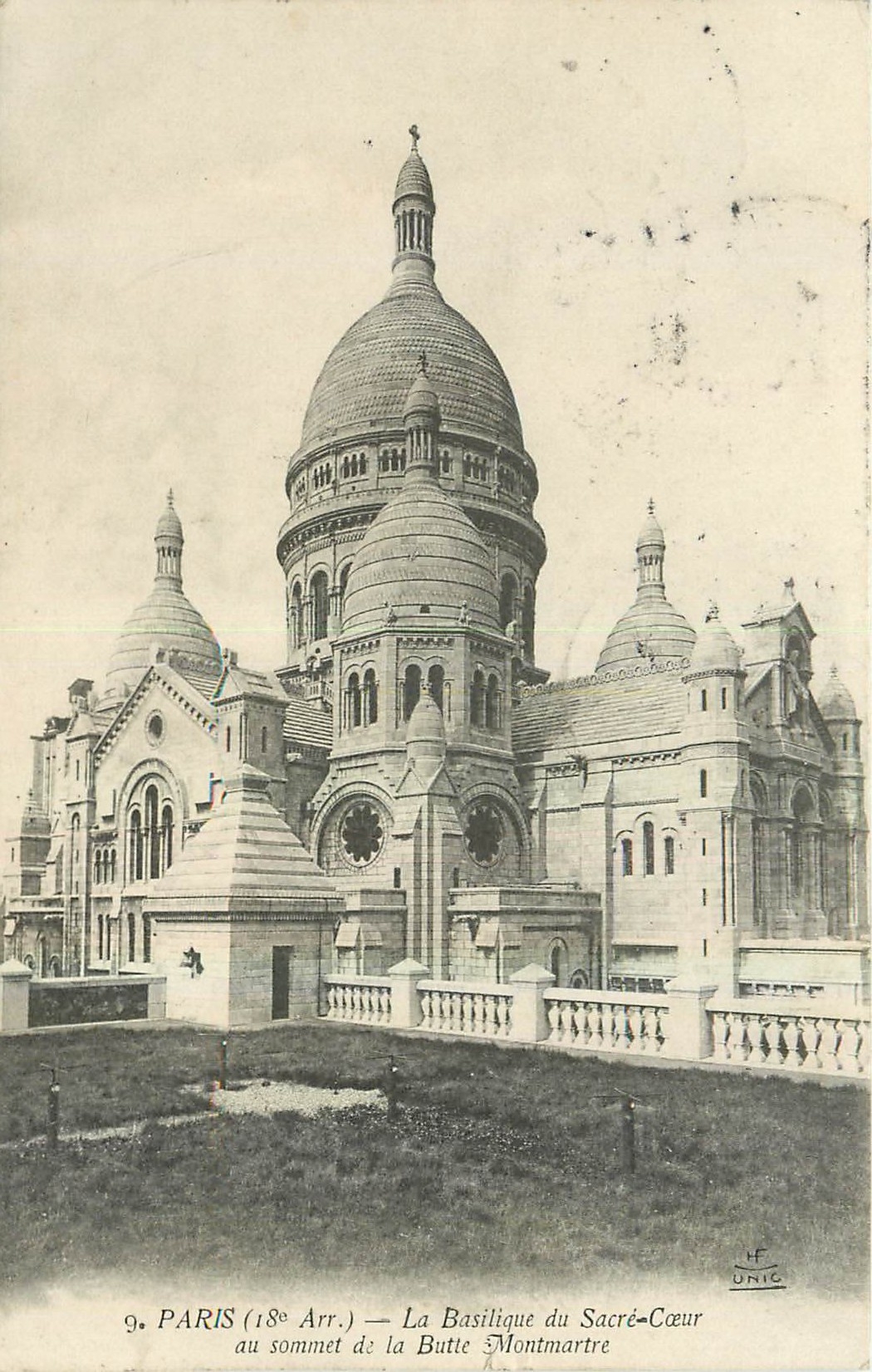 CPA Paris La Basilique du Sacre Coeur 