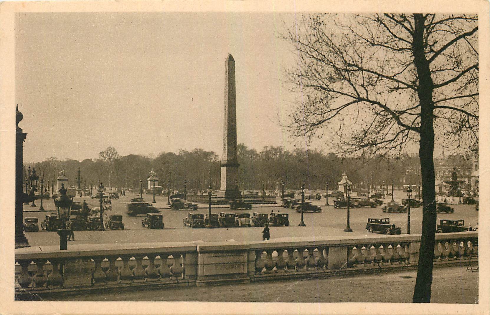 CPA Paris Place de la Concorde vue des Tuileries 