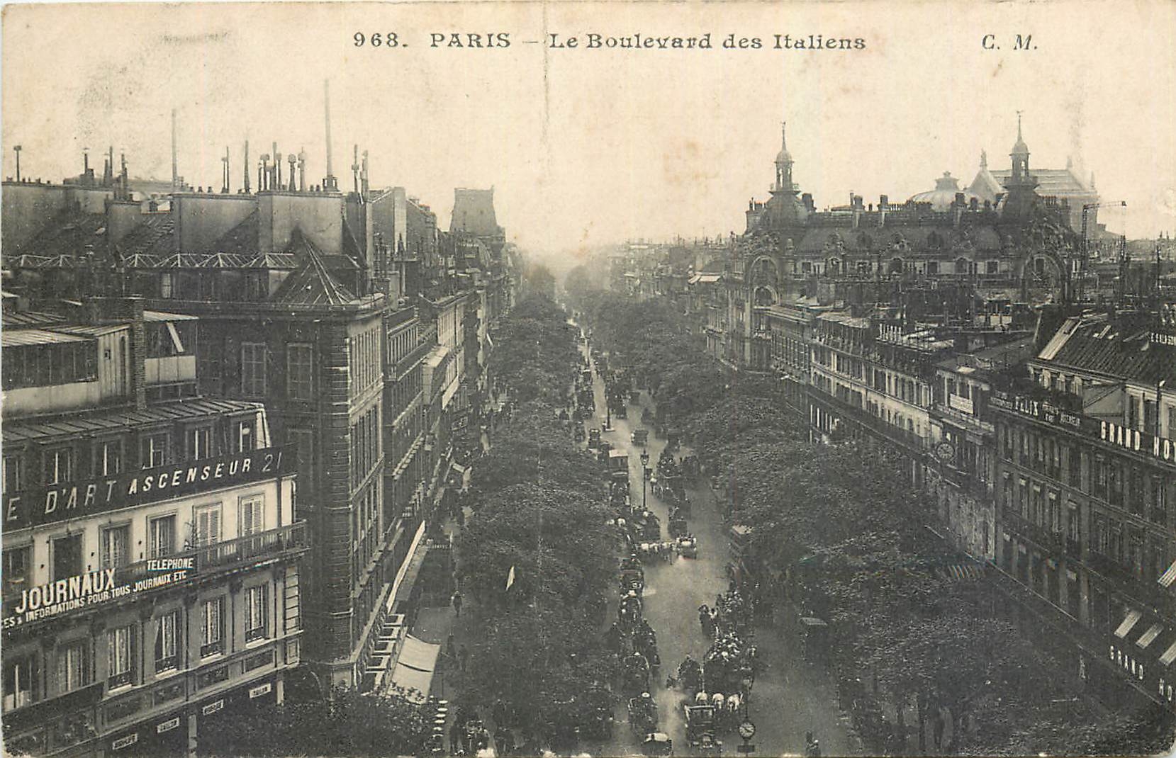 CPA Paris Le Boulevard des Italiens 