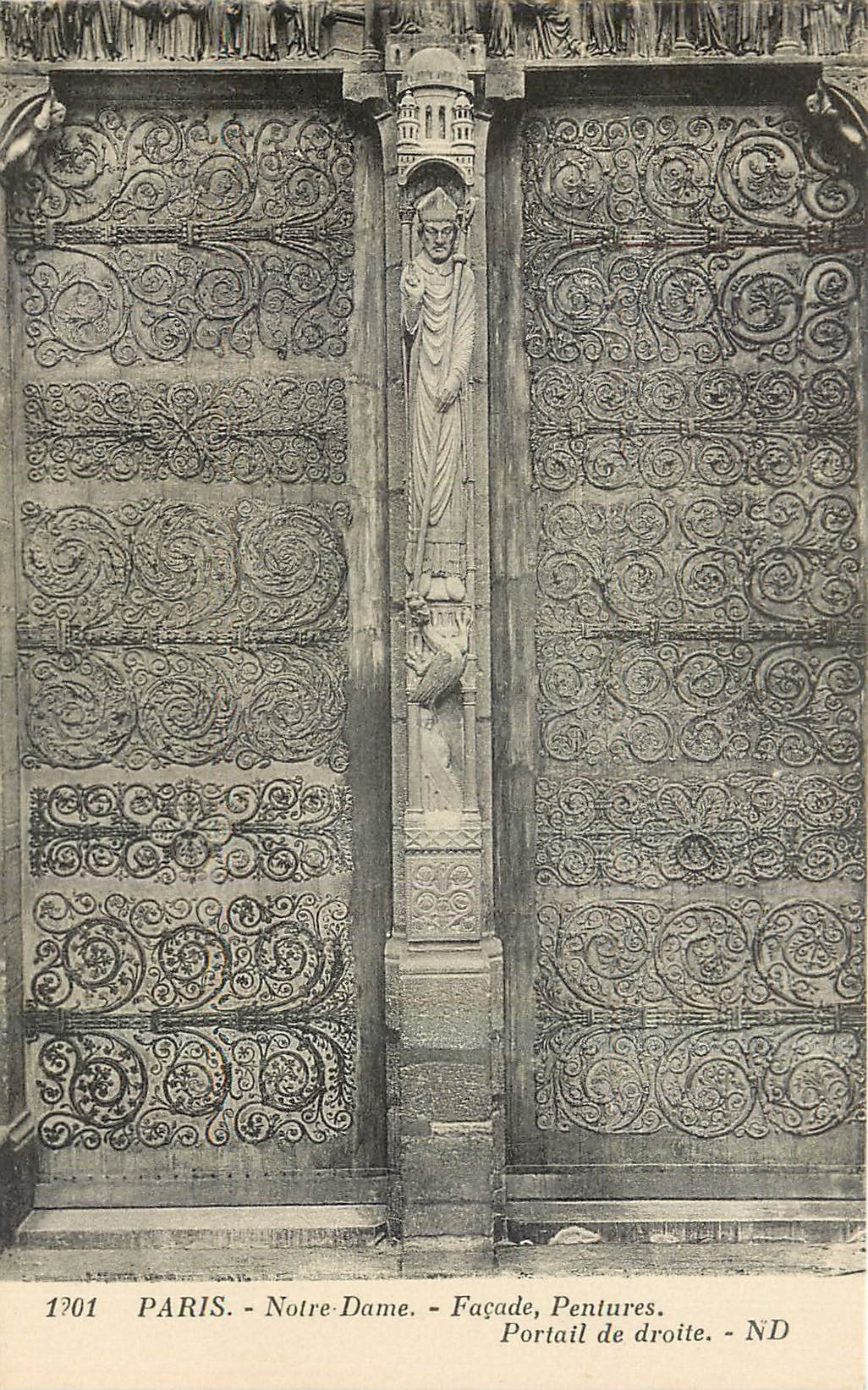 CPA Paris Notre Dame Facade Pentures Portail de droite 