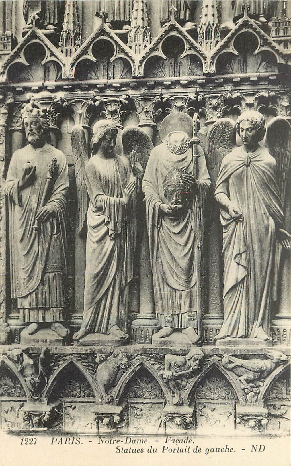 CPA Paris Notre Dame Facade Statues du Portail de gauche 