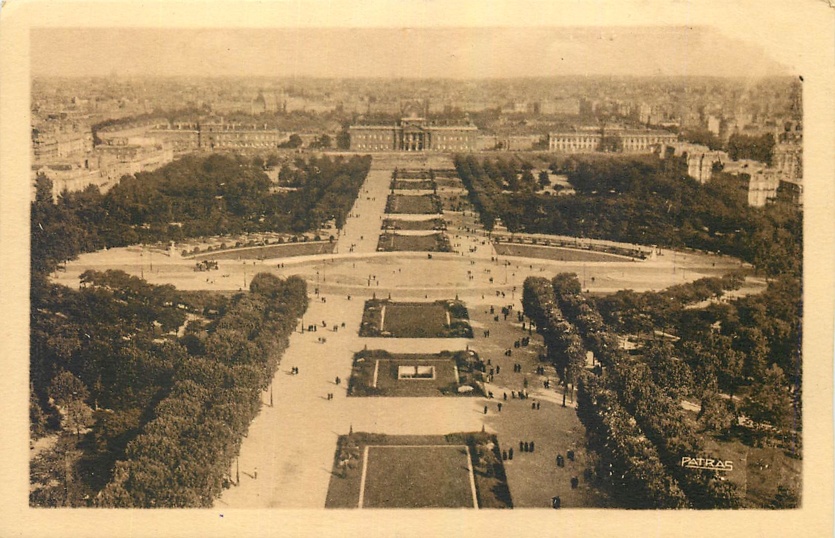 CPA Les Jolis Coins de Paris Picturesque corners of Paris Jardin du Champ de Mars et Ecole Militaire