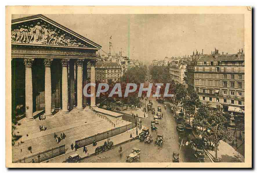 CPA Paris La Madeleine et le Boulevard de la Madeleine 