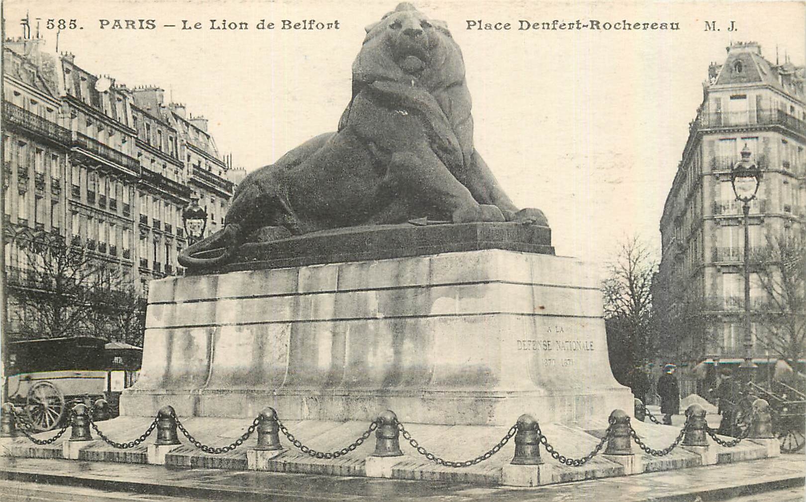 CPA Paris Le Lion de Belfort Place Denfert Rochereau 