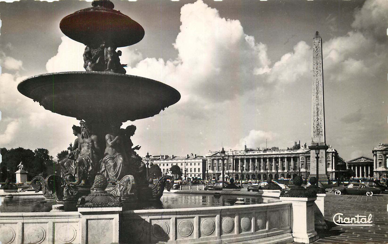 CPA Paris Place de la Concorde Fontaine et Obelisque 