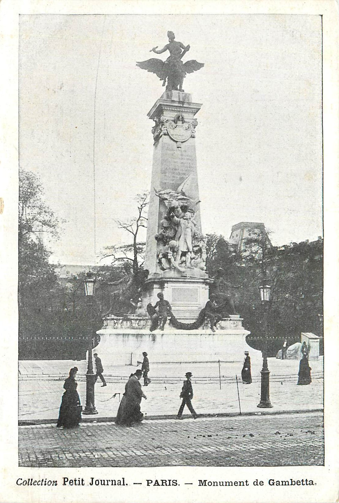 CPA Collection Petit Journal Paris Monument de Gambetta 