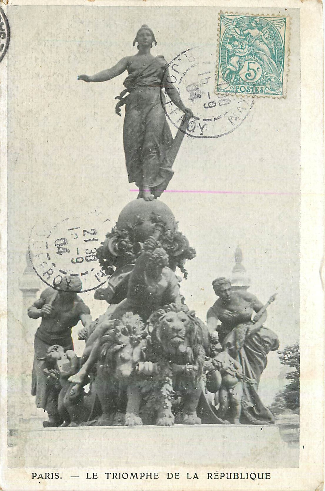 CPA Paris Le Triomphe de la Republique Lion