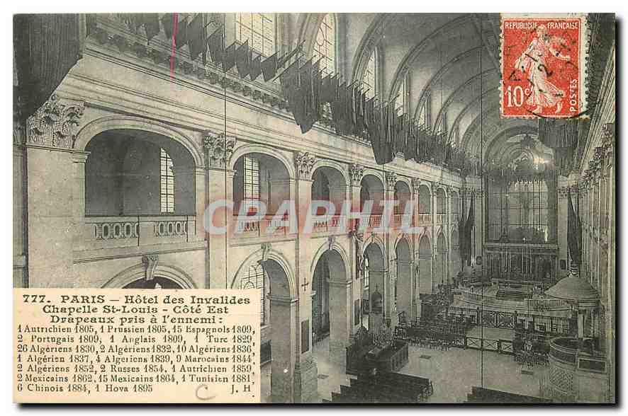 CPA Paris Hotel des Invalides Chapelle St Louis Cote Est Drapeaux pris a l'enemi 