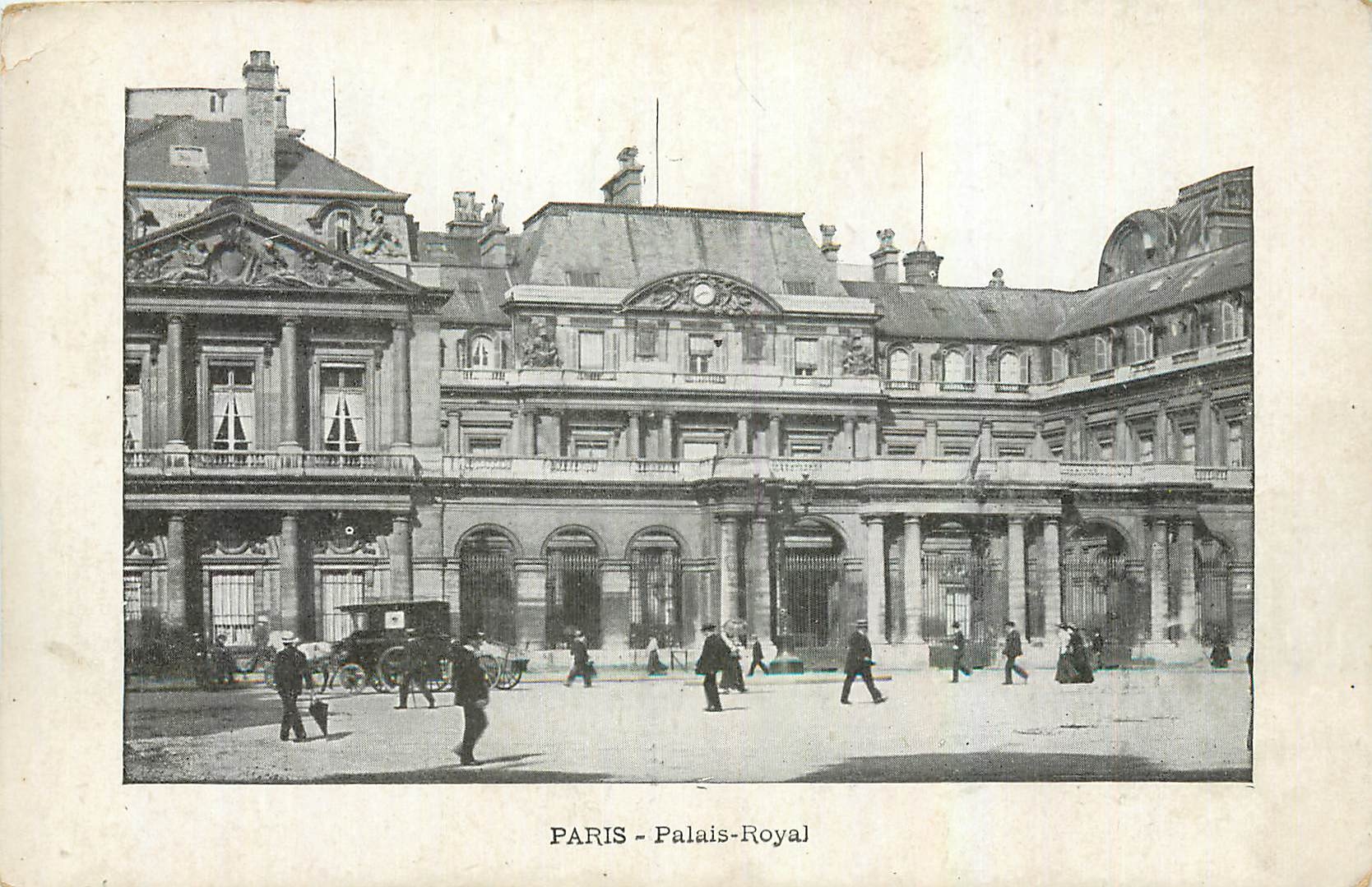 CPA Paris Palais Royal 