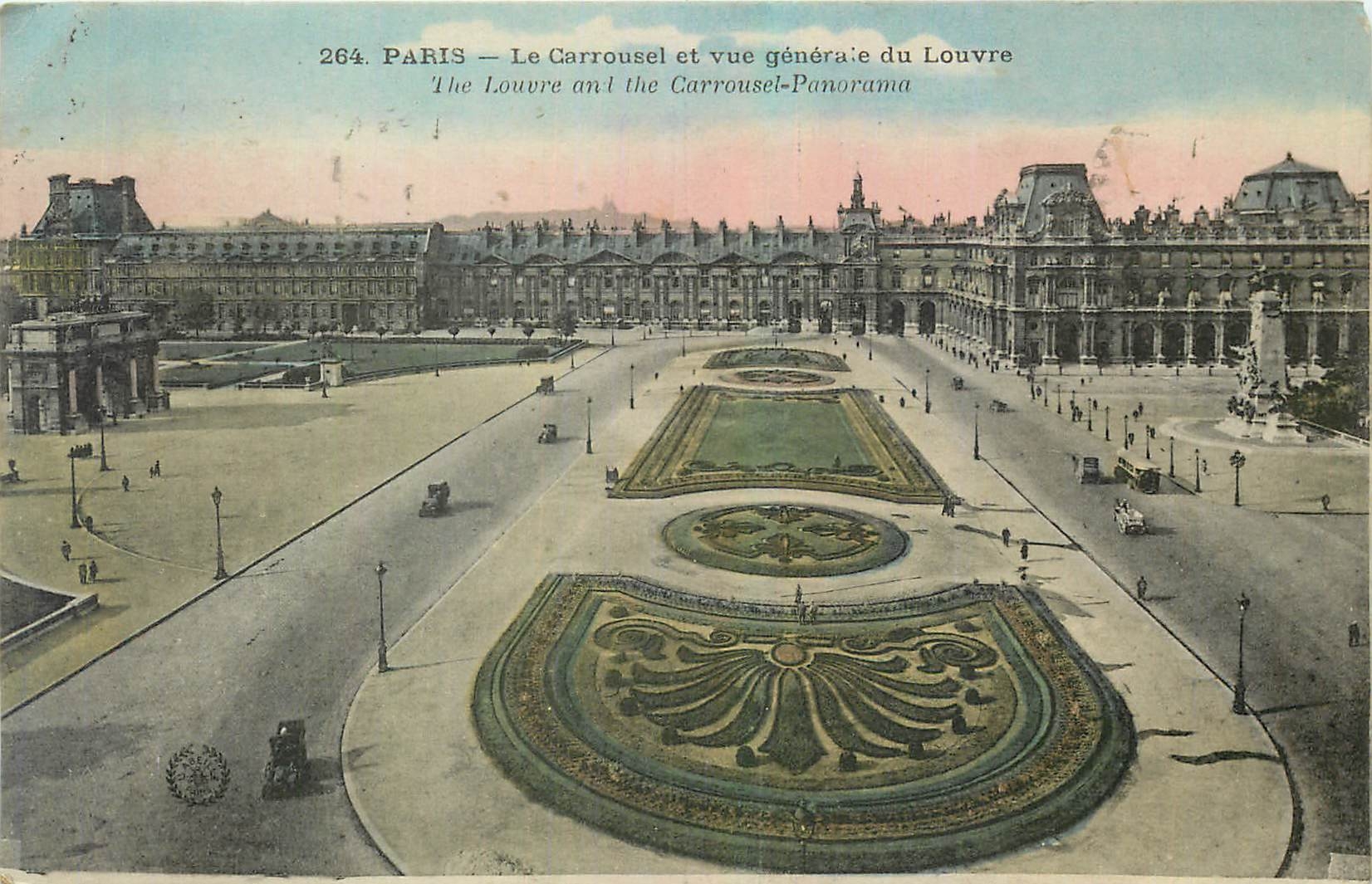 CPA Paris Le Carrousel et vue generale du Louvre 