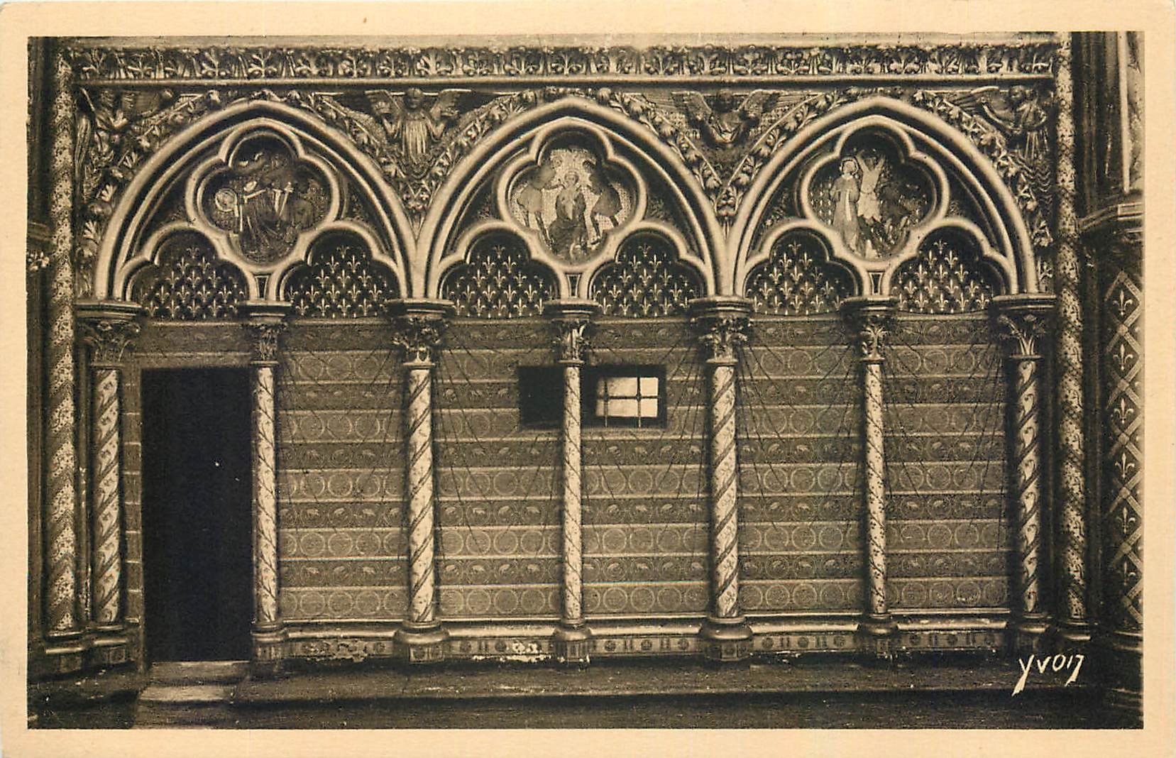 CPA Paris Interieur de la Ste Chapelle 