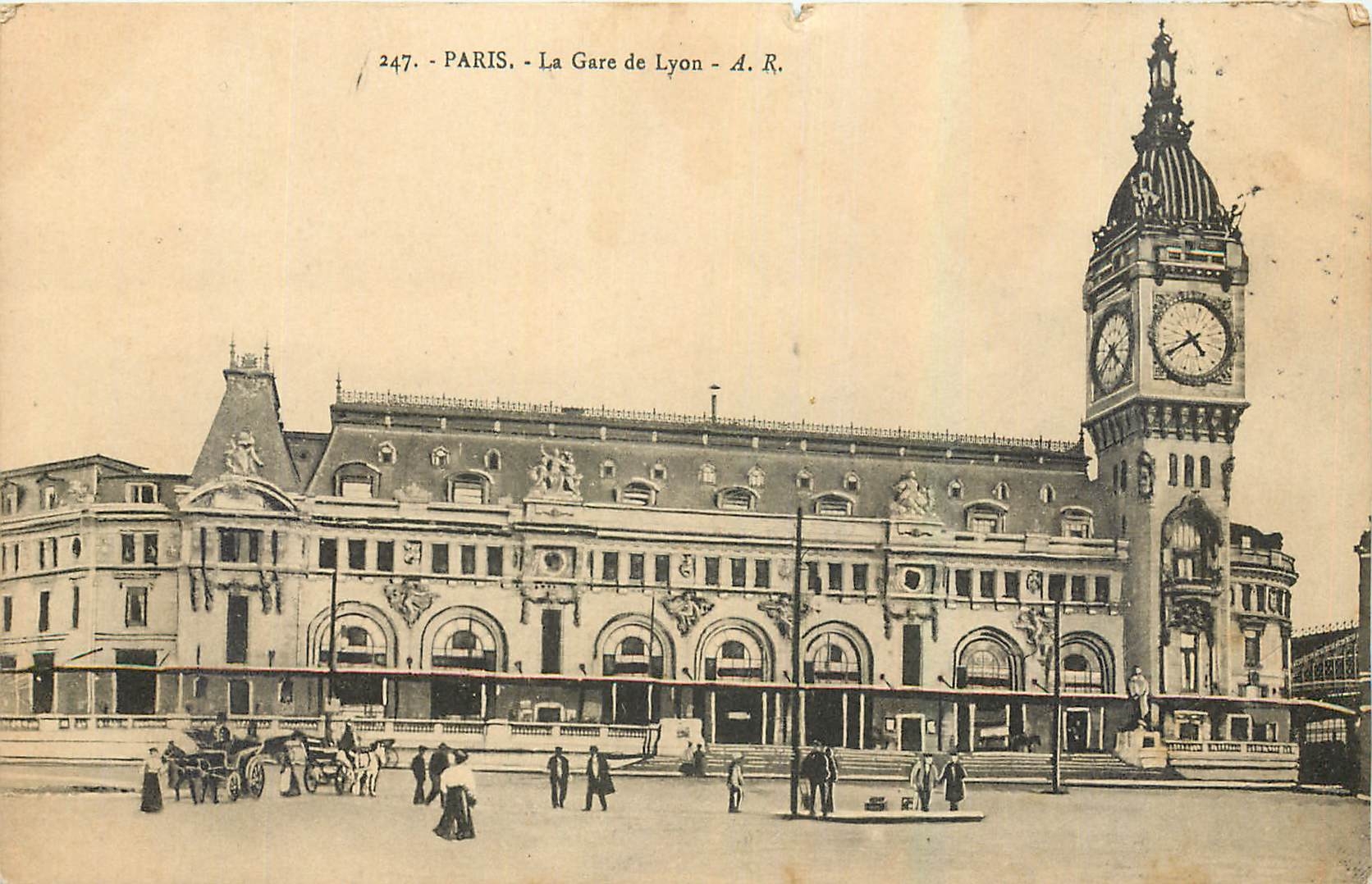 CPA Paris La Gare de Lyon 