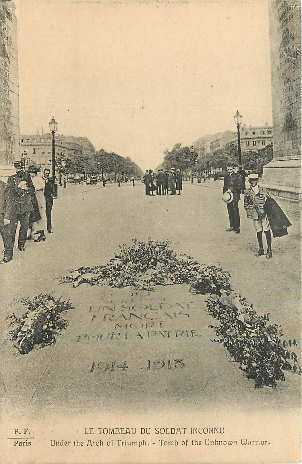 CPA Paris Le Tombe du Soldat Inconnu 